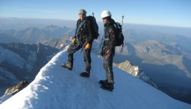 Domes-de-Miages-twid-and-Mike-390x224